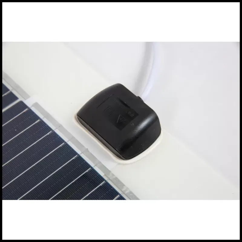 Discount EM Kit solaire A-flex 135 W - VICTRON Régulateur MPPT 75/10 Solaire·Kit Panneau Solaire Flexible|Energie Solaire·Kit Panneau Solaire Souple