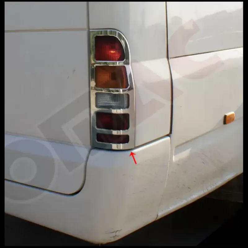 Cadres de finition feux AR inox Ford Transit 4*OMAC Sale