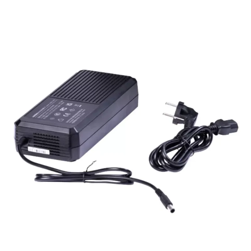 Izywatt 2400 | 2240 Wh*Orium Clearance