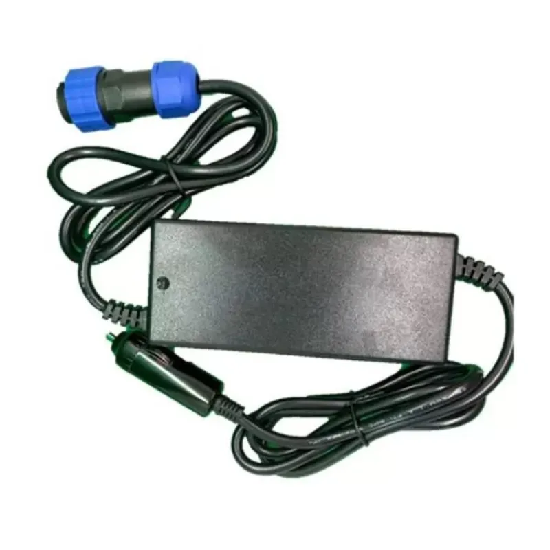 Chargeur 12V pour KICKER/CRUISER*ThrustMe Sale